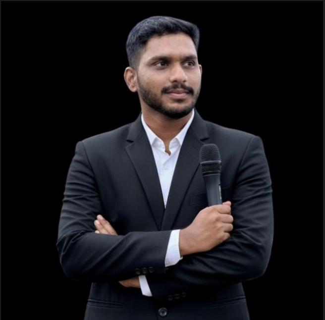 Ishaaq Vaasim - Mathematics Instructor